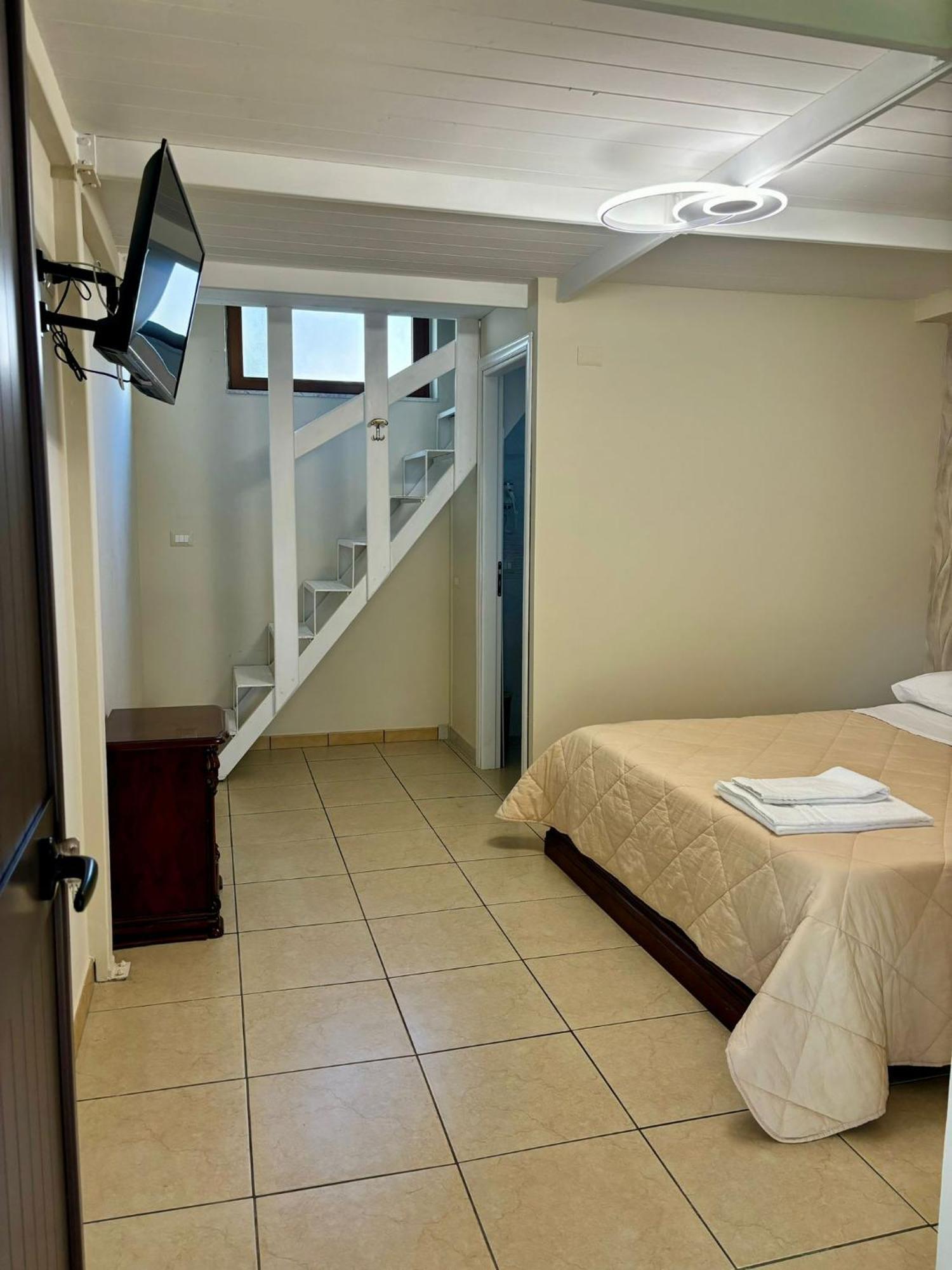 Bed and Breakfast il castagneto Campagna Esterno foto